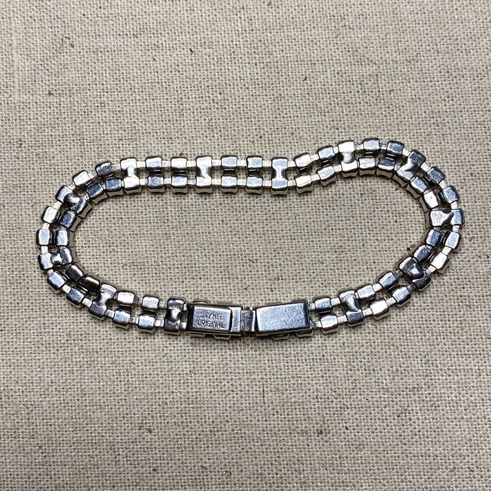 💛 Jay Kel Rhinestone Double Strand Bracelet - Picture 4 of 5